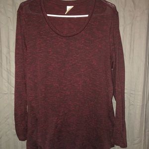 Long sleeve maroon